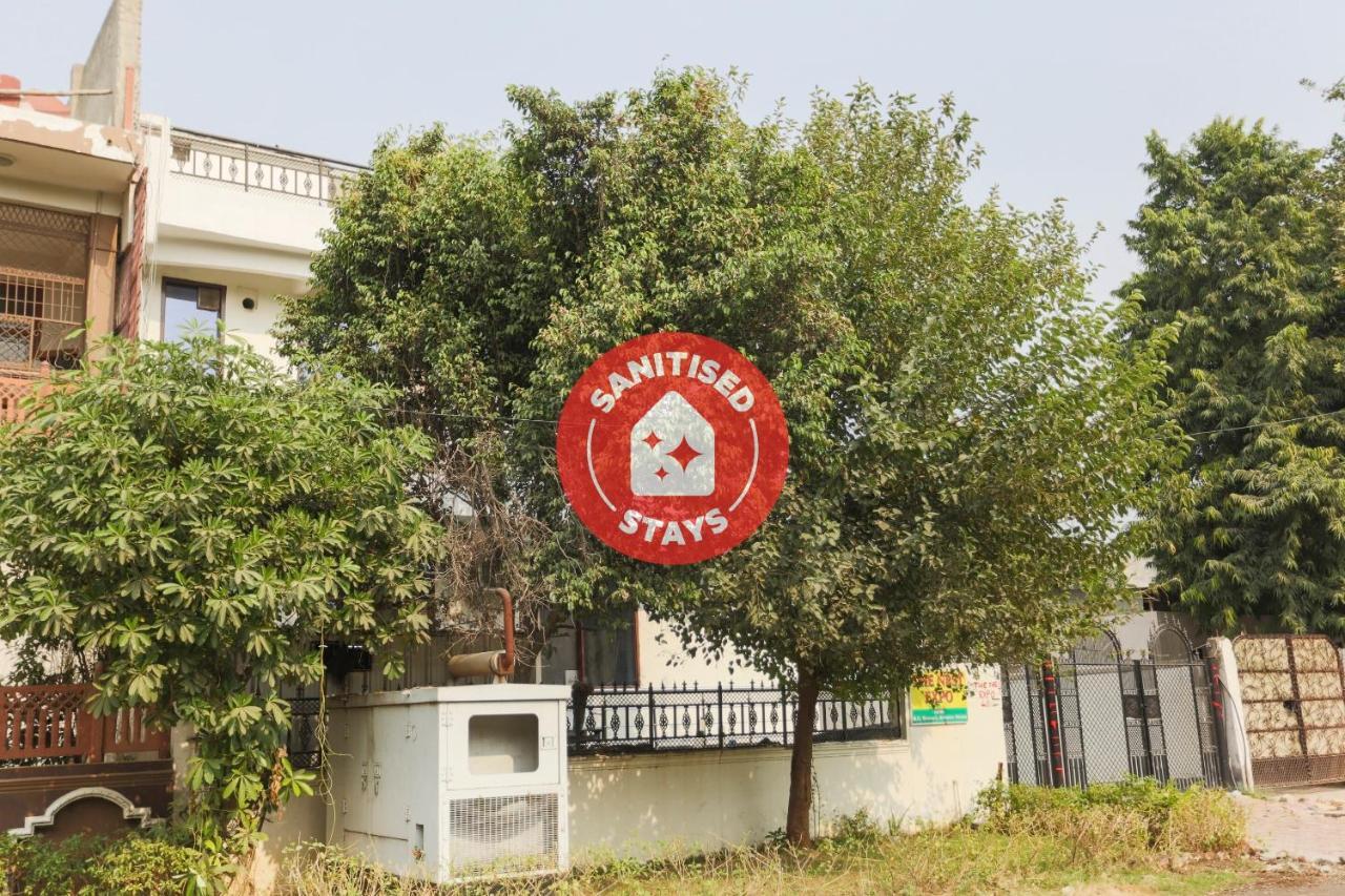 Capital O The Nest Expo Near Pvr Ansal Plaza Greater Noida Hotel Bagian luar foto
